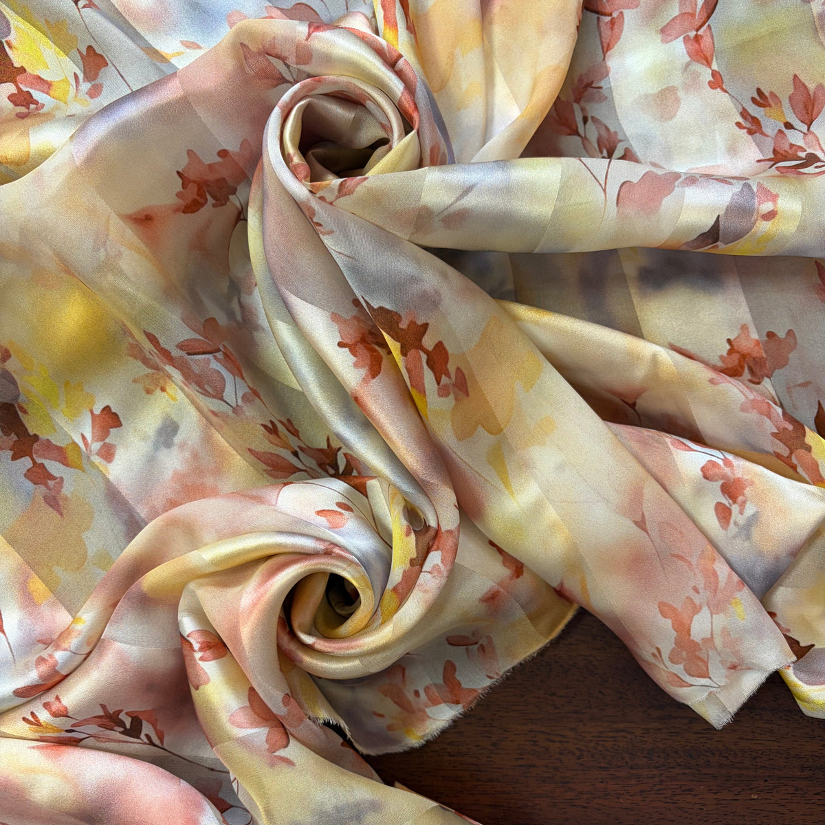 TALYA : Bande satin imprimé floral terracotta, doré et gris bleuté