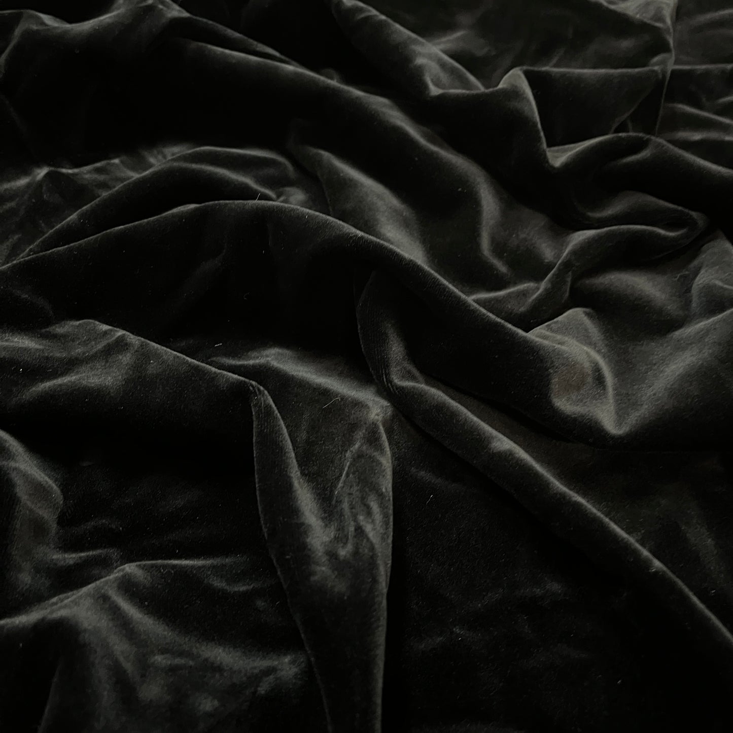 COUPON : NOIR IMPÉRIAL Velours : 1.5m
